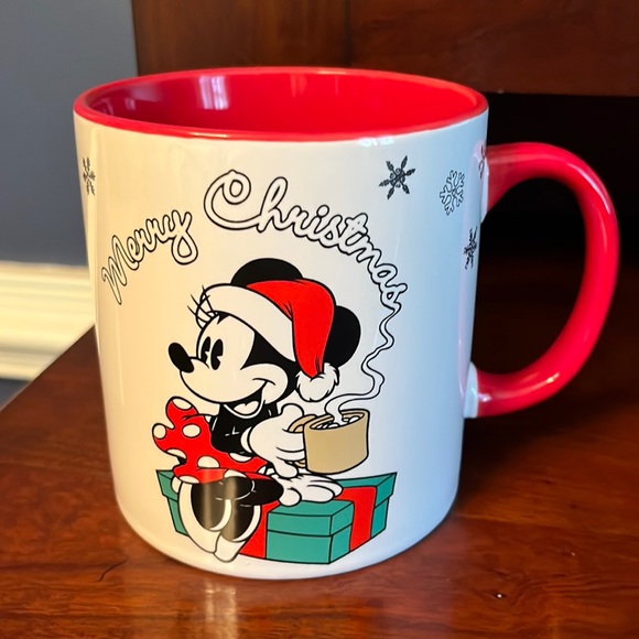 Minnie Mouse Merry Christmas Mug - Picture 1 of 4